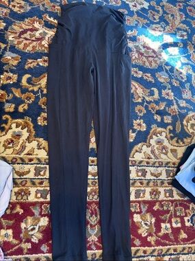 Black Women’s High-Rise Stretch Maternity Leggings